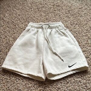 Nike Off-White Fleece Shorts